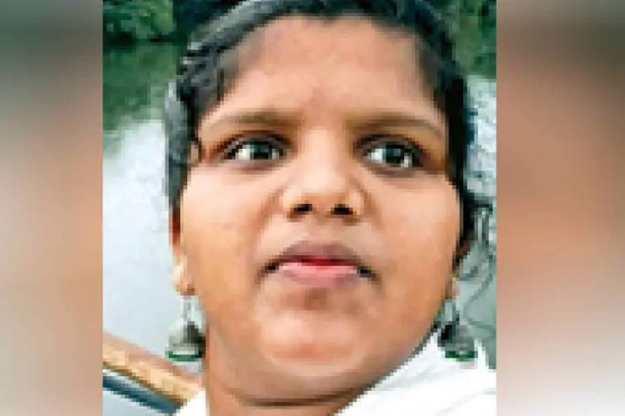 പത്തനംതിട്ടയിൽ പശുവിനെ തീറ്റാൻപോയ ഭിന്നശേഷിക്കാരിയായ 17 കാരി വയലിൽ മരിച്ചനിലയിൽ