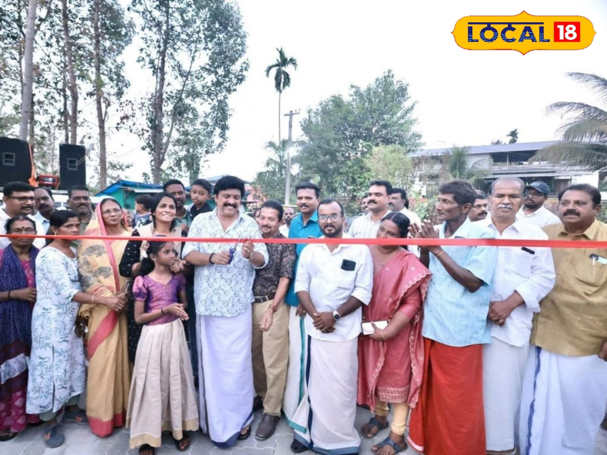 പത്തനാപുരത്തിന് പുത്തൻ റോഡുകൾ; 82 ലക്ഷത്തിൻ്റെ വികസന പദ്ധതികൾ ഉദ്ഘാടനം ചെയ്തു പത്തനാപുരത്തിന് പുത്തൻ റോഡുകൾ; 82 ലക്ഷത്തിൻ്റെ വികസന പദ്ധതികൾ ഉദ്ഘാടനം ചെയ്തു