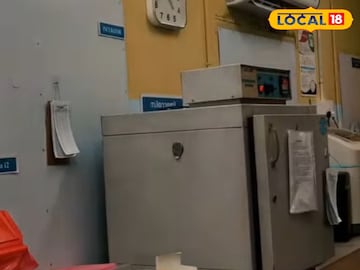 ആശുപത്രിയിലെ ലാബിന്റെ ഉൾവശം