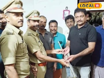 സുരക്ഷാ ഉപകരണങ്ങള് പി.വി സജിത്ത് സഹപ്രവര്ത്തകര്ക്ക് കൈമാറുന്നു സുരക്ഷാ ഉപകരണങ്ങള് പി.വി സജിത്ത് സഹപ്രവര്ത്തകര്ക്ക് കൈമാറുന്നു