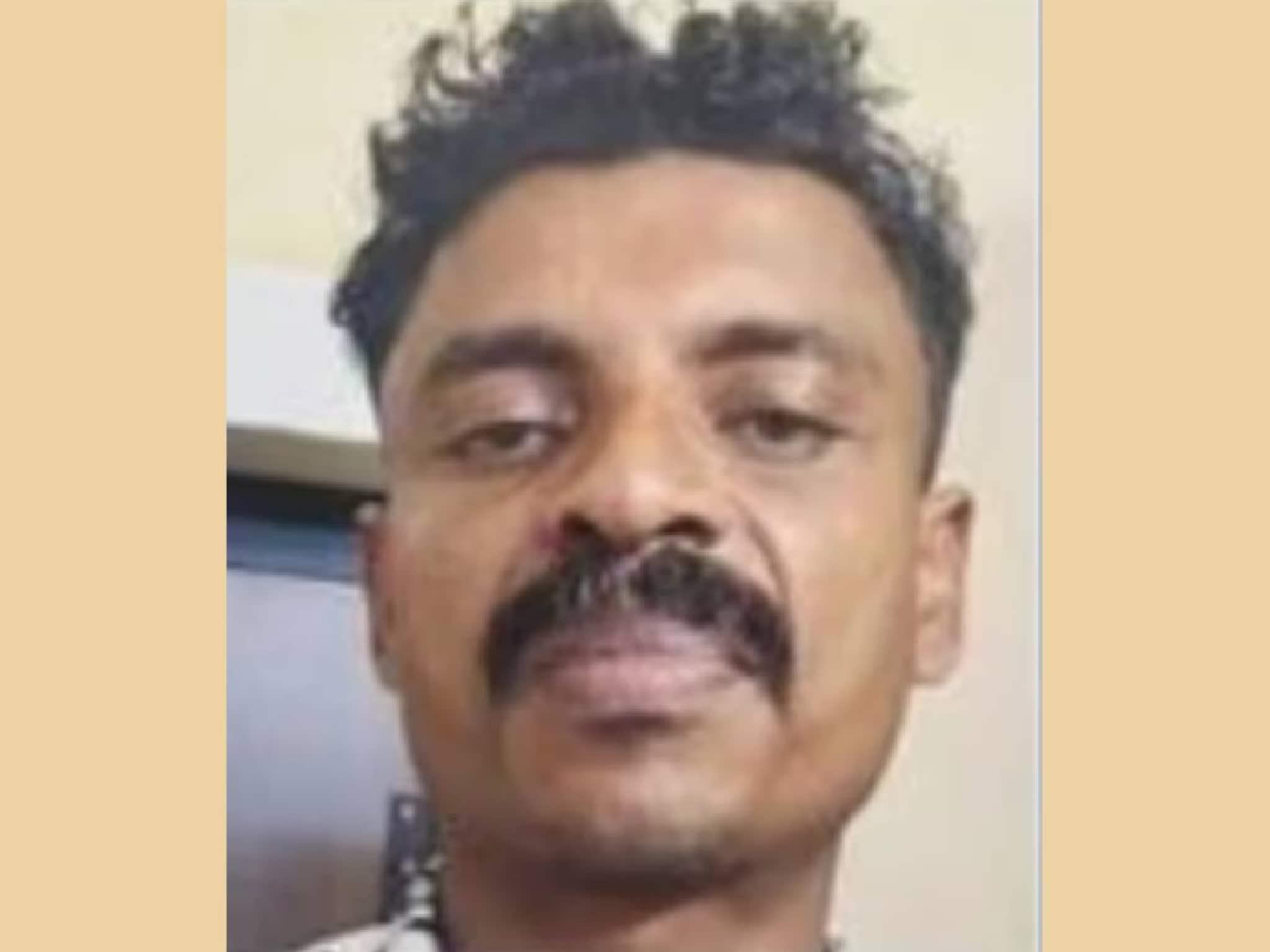 കോഴിക്കോട് വീടുവിട്ടിറങ്ങിയ പെൺകുട്ടിയെ മാളിലെത്തിക്കാമെന്ന് പറഞ്ഞ് ഓട്ടോയിൽ കയറ്റി പീഡിപ്പിച്ചു; യുവാവ് അറസ്റ്റിൽ