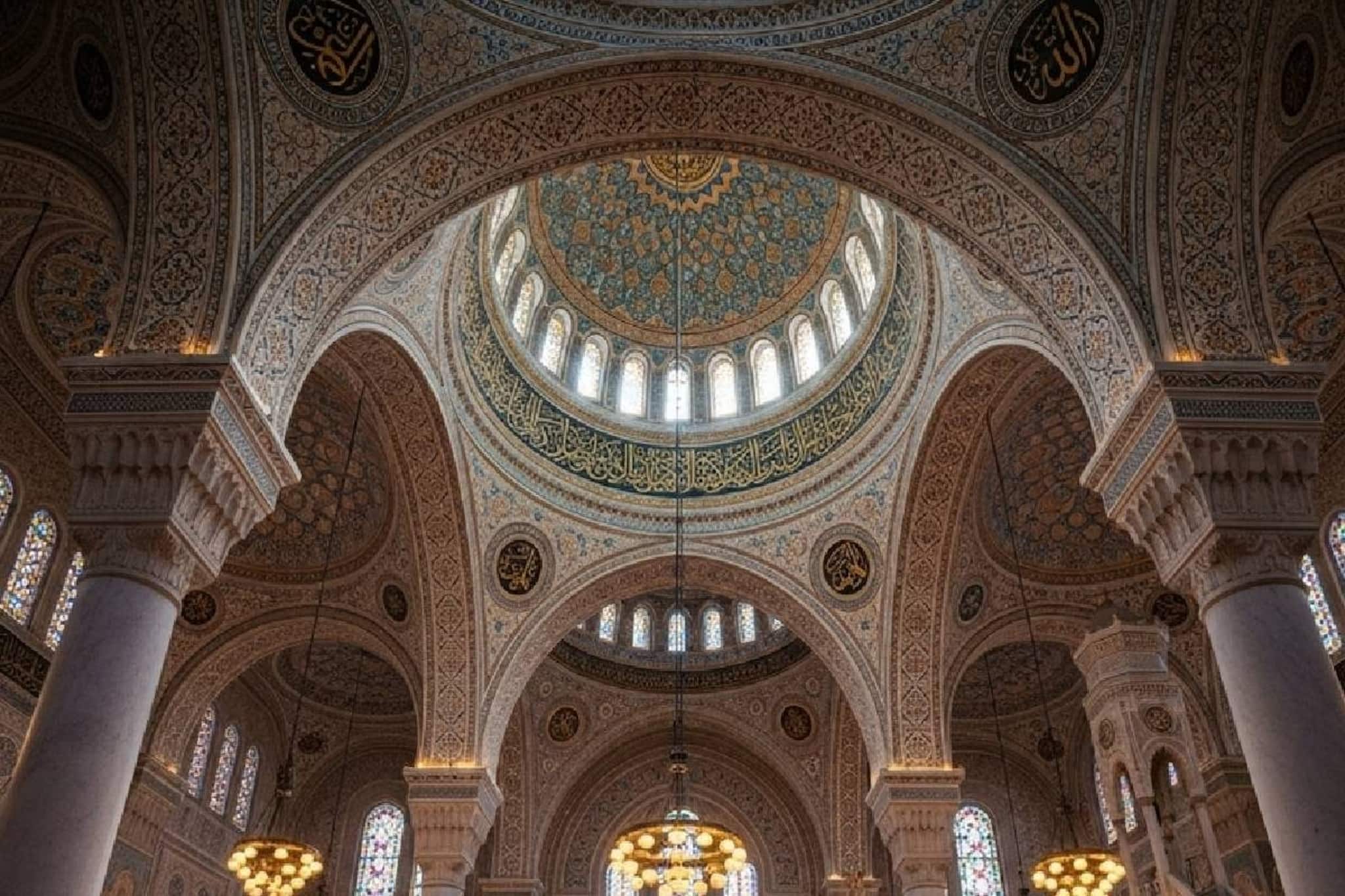 കോട്ടയത്ത് മുസ്ലീം പള്ളി ഹിന്ദു സ്ത്രീയുടെ അന്ത്യദർശനത്തിനായി മദ്രസ ഹാൾ വിട്ടുനൽകി കോട്ടയത്ത് മുസ്ലീം പള്ളി ഹിന്ദു സ്ത്രീയുടെ അന്ത്യദർശനത്തിനായി മദ്രസ ഹാൾ വിട്ടുനൽകി