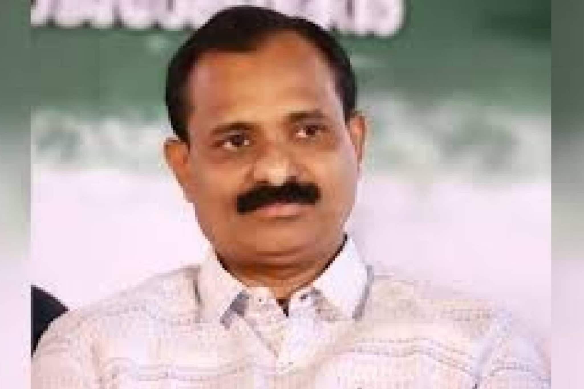 തിരുവനന്തപുരം മേയർക്ക് വയനാട്ടിൽ നിന്ന് സഹായത്തിനായി ഒരു കത്ത്; വീട് വെച്ചു നൽകുമെന്ന് വിവി രാജേഷ്