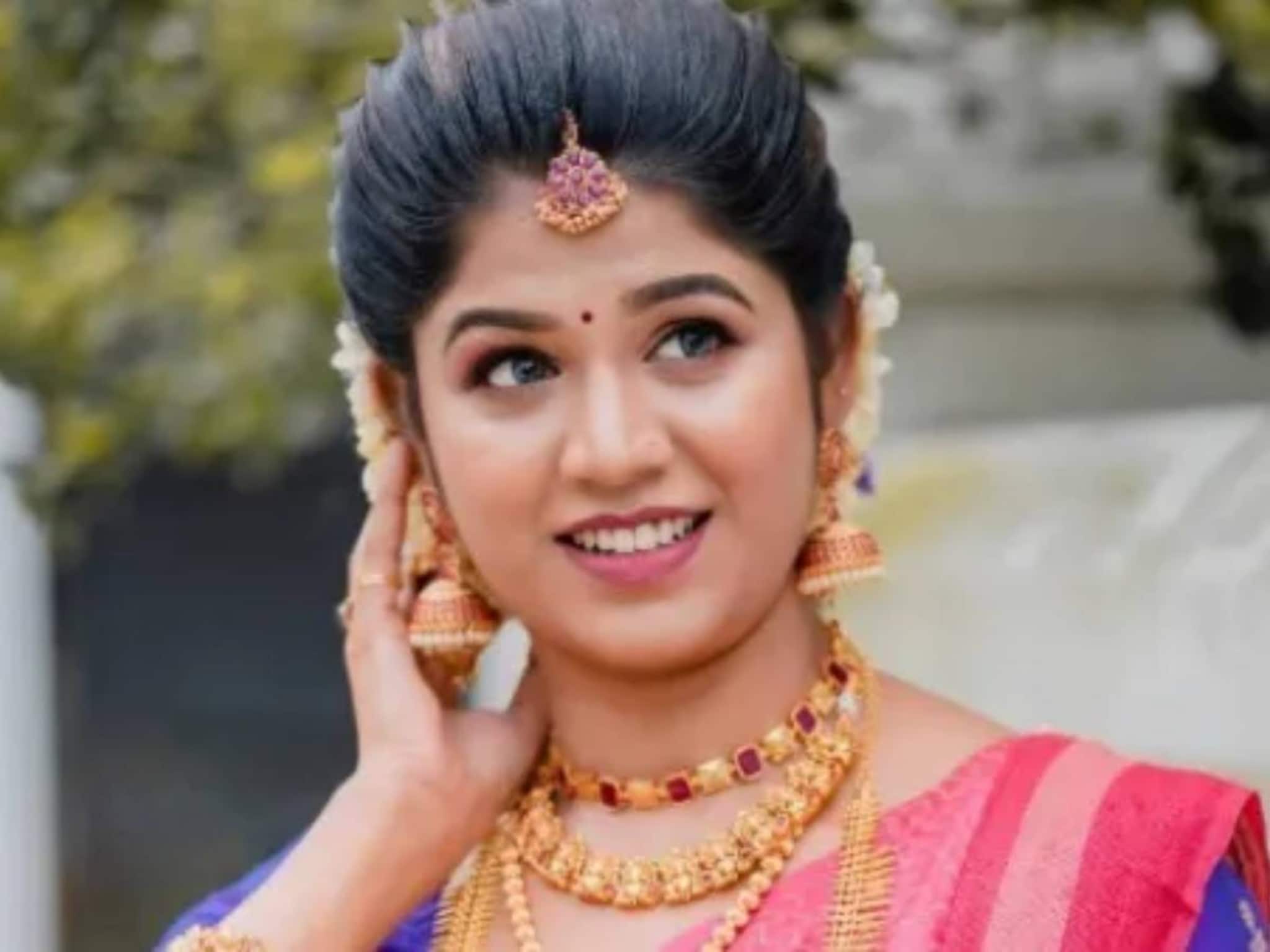 യുവനടി അഞ്ജു കൃഷ്ണയും സഹസംവിധായികയും ഉൾപ്പെടെ 8 പേർ ചെന്നൈയിൽ രാസലഹരിയുമായി പിടിയിൽ യുവനടി അഞ്ജു കൃഷ്ണയും സഹസംവിധായികയും ഉൾപ്പെടെ 8 പേർ ചെന്നൈയിൽ രാസലഹരിയുമായി പിടിയിൽ