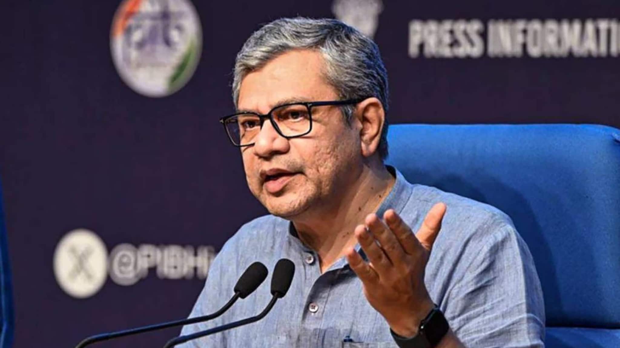 സോഷ്യൽ മീഡിയ പ്ലാറ്റ്‌ഫോമുകൾ മാധ്യമങ്ങൾ ഉൾപ്പെടെയുള്ള കണ്ടന്റ് ക്രിയേറ്റർമാർക്ക് പ്രതിഫലം നൽകണമെന്ന് കേന്ദ്രമന്ത്രി അശ്വിനി വൈഷ്ണവ്