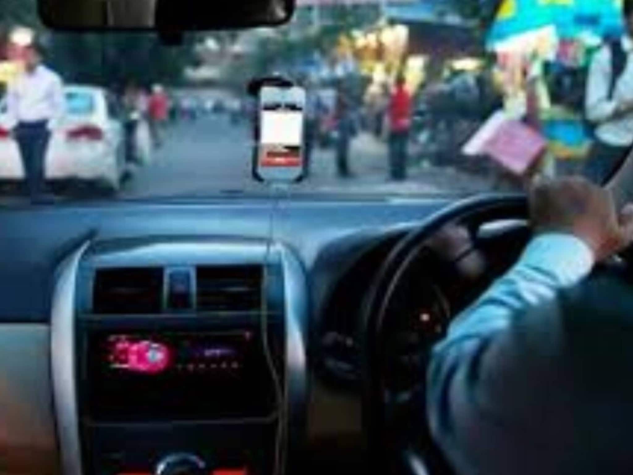 അമിത് ഷാ ഫ്ലാഗ് ഓഫ് ചെയ്യുന്ന ഭാരത് ടാക്സി; ഊബറിനും ഓലയ്ക്കും വെല്ലുവിളിയാകാൻ സർക്കാർ പിന്തുണയുള്ള സഹകരണ സംരംഭം