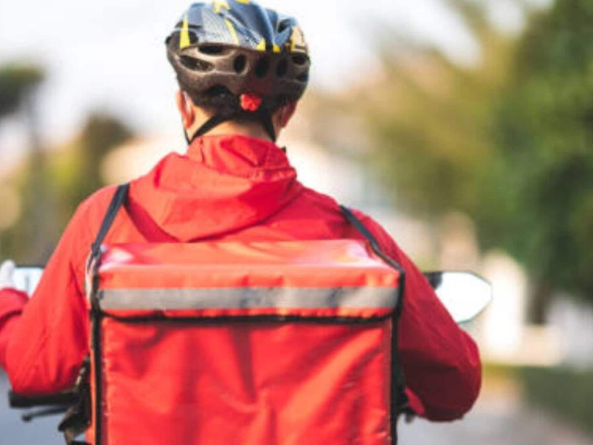 ആർക്കാ ഇത്ര ധൃതി! ഡെലിവറി ജീവനക്കാരുടെ അമിതവേഗം; നയംമാറ്റണമെന്ന് ഫുഡ്, ഗ്രോസറി വിതരണ കമ്പനികളോട് MVD