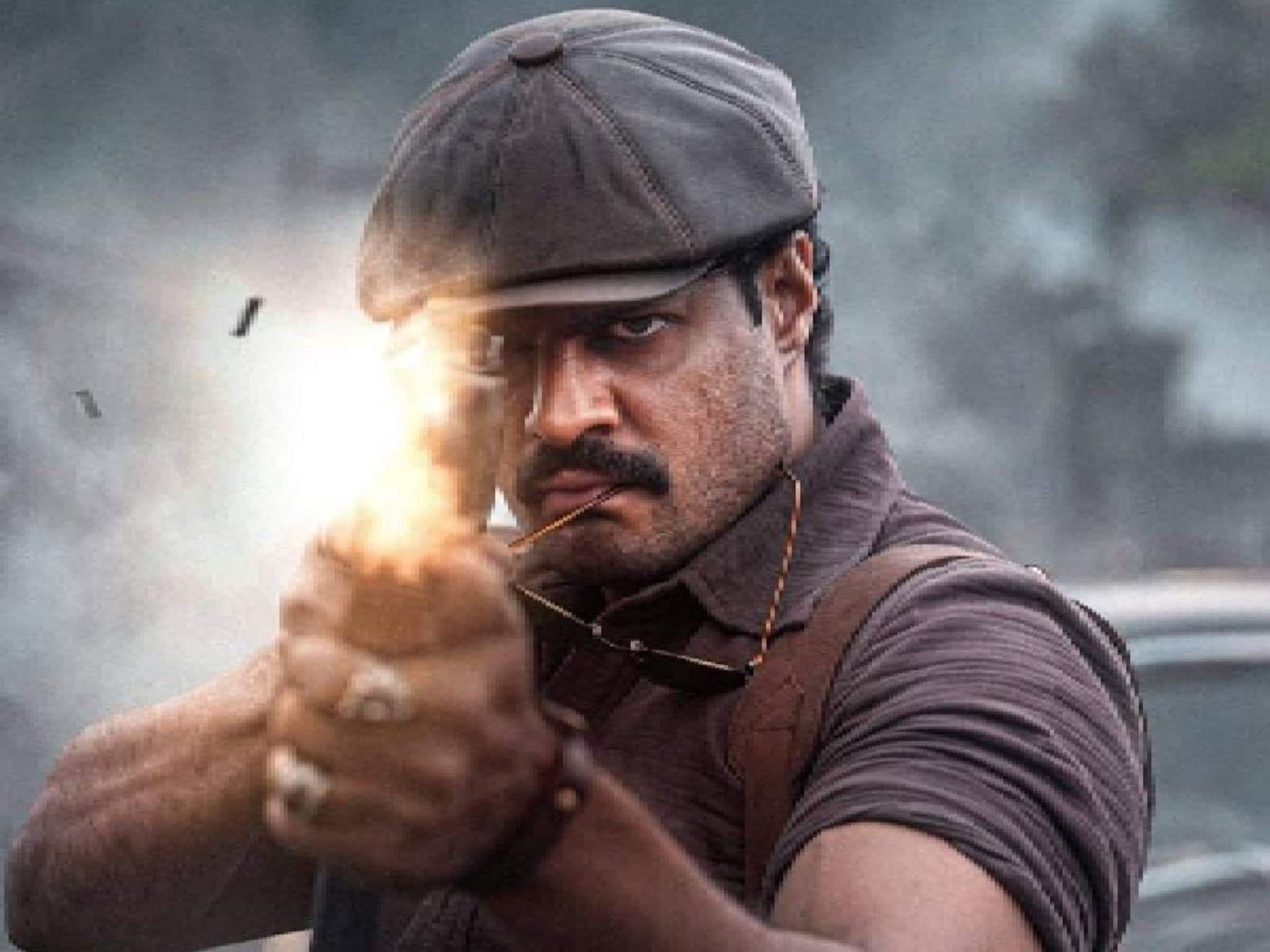 ഗീതു മോഹൻദാസിന്റെ ടോക്‌സിക്കിൽ മറ്റൊരു മലയാളി സാന്നിധ്യം കൂടി; ഗോവയിലെ അധോലോകം വിറപ്പിക്കാൻ സുദേവ് നായർ