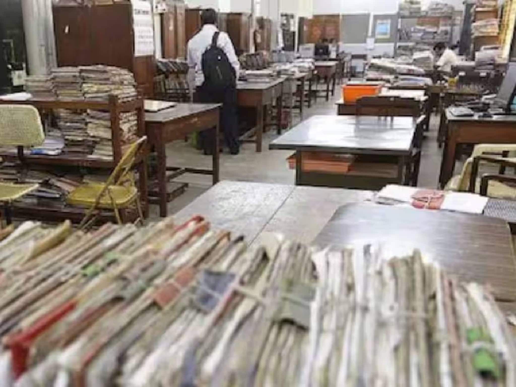 സർക്കാർ ജീവനക്കാരുടെ പ്രവൃത്തി ദിനം ആഴ്ചയിൽ അഞ്ചുദിവസമാക്കുന്നത്  തത്വത്തിൽ അംഗീകരിച്ച് സർവീസ് സംഘടനകൾ