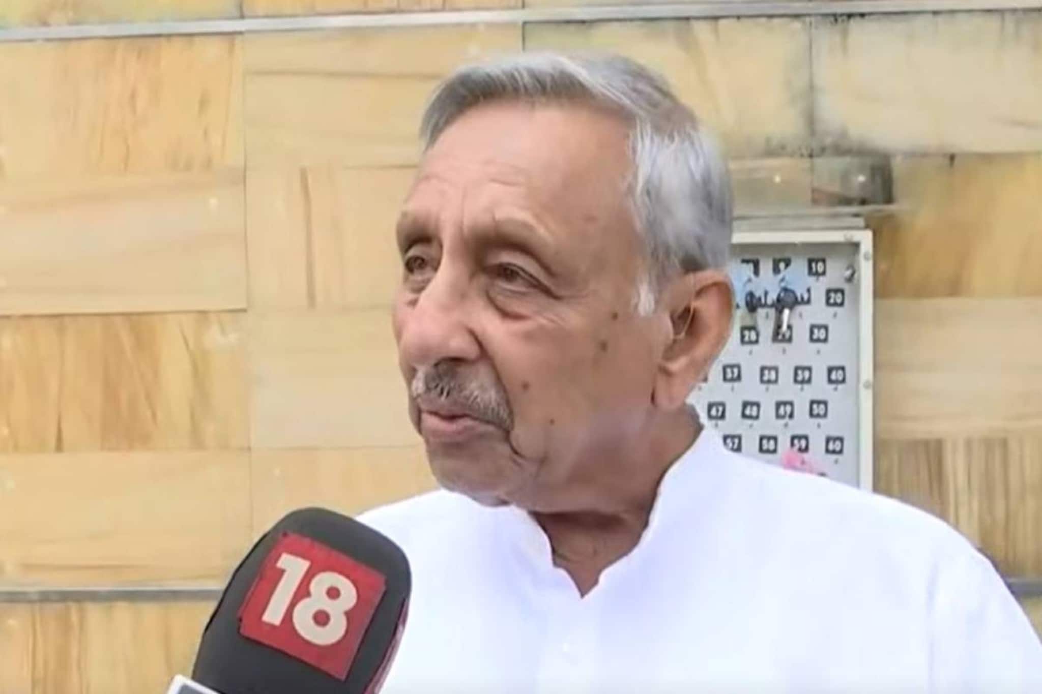 'സർദാർ പട്ടേലിൻ്റെ കസേരയിൽ ഇരിക്കുന്നത് കെ സി വേണുഗോപാലിനെ പോലുള്ള റൗഡികൾ': മണിശങ്കർ അയ്യർ