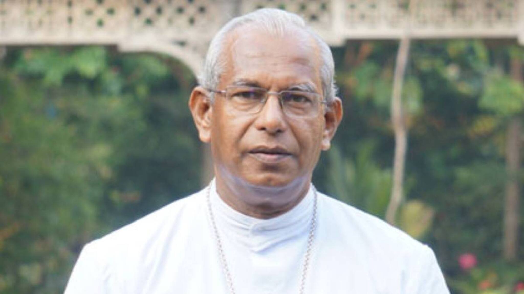 'മുസ്ലിം വിരോധം വിശ്വാസികളിൽ അടിച്ചേൽപ്പിക്കുന്നു, സംഘ്പരിവാർ ഏജന്റെന്ന് സംശയം'; മാർ ആൻഡ്രൂസ് താഴത്തിനെതിരെ അൽമായ മുന്നേറ്റം