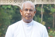 'മുസ്ലിം വിരോധം വിശ്വാസികളിൽ അടിച്ചേൽപ്പിക്കുന്നു, സംഘ്പരിവാർ ഏജന്റെന്ന് സംശയം'; മാർ ആൻഡ്രൂസ് താഴത്തിനെതിരെ അൽമായ മുന്നേറ്റം