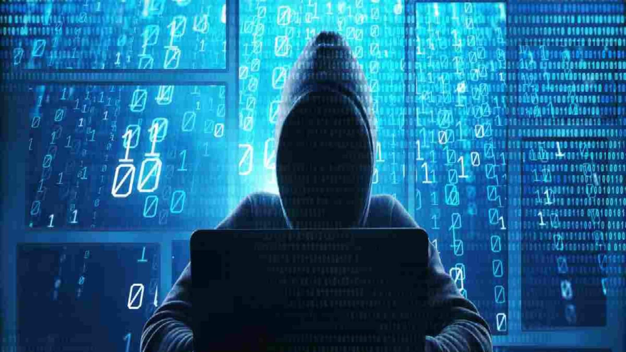 സ്റ്റേഡിയത്തിലെ ശുചിമുറിയിൽ യുവതിയുടെ ദൃശ്യങ്ങൾ രഹസ്യമായി പകർത്തി; പണം ആവശ്യപ്പെട്ട് ബ്ലാക്ക് മെയിലിംഗ്