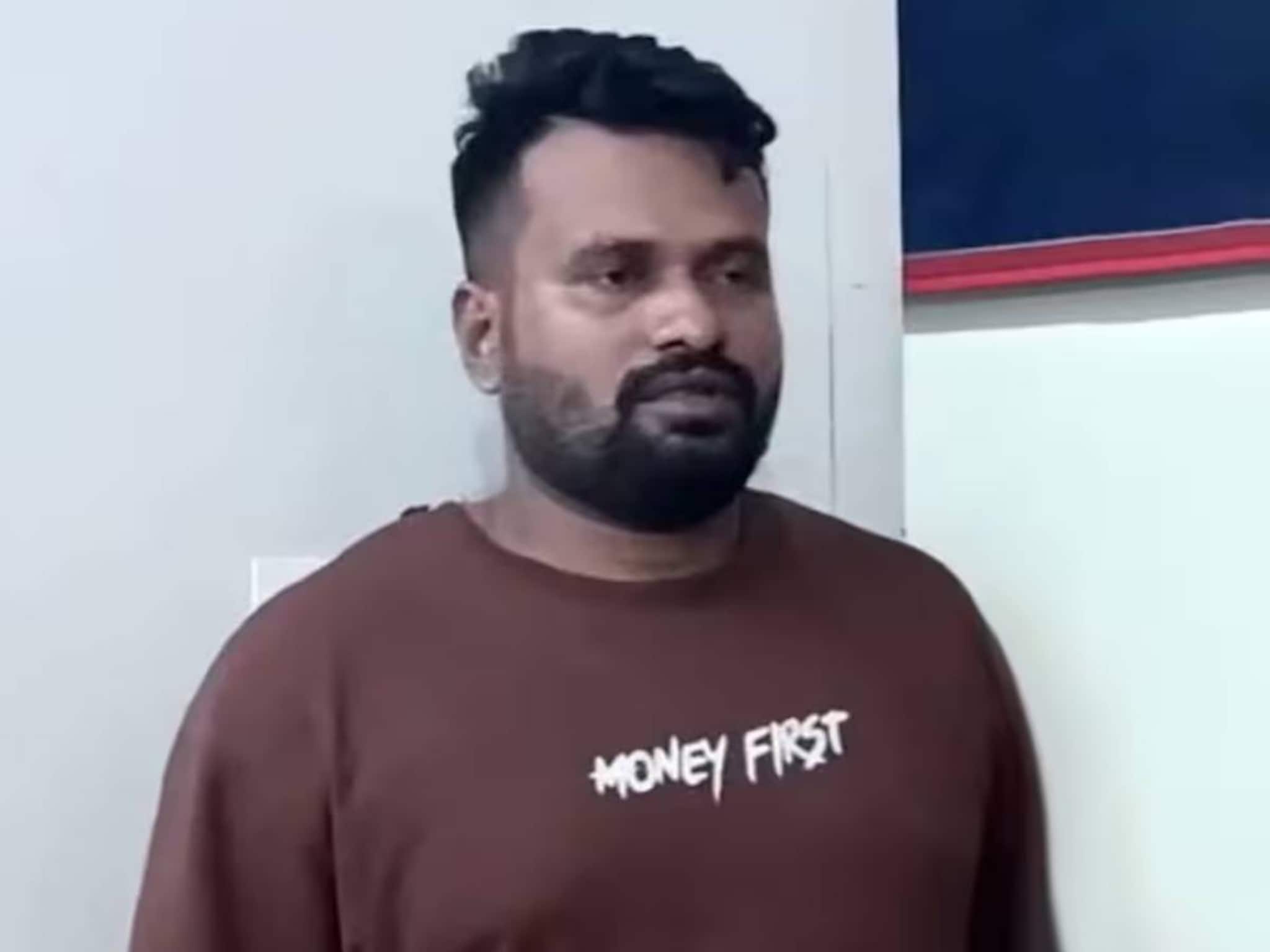 പരിചയക്കാരിയുടെ മക്കളായ ആൺകുട്ടികളെ ലൈംഗികമായി പീഡിപ്പിച്ച പൂജാരി അറസ്റ്റിൽ പരിചയക്കാരിയുടെ മക്കളായ ആൺകുട്ടികളെ ലൈംഗികമായി പീഡിപ്പിച്ച പൂജാരി അറസ്റ്റിൽ