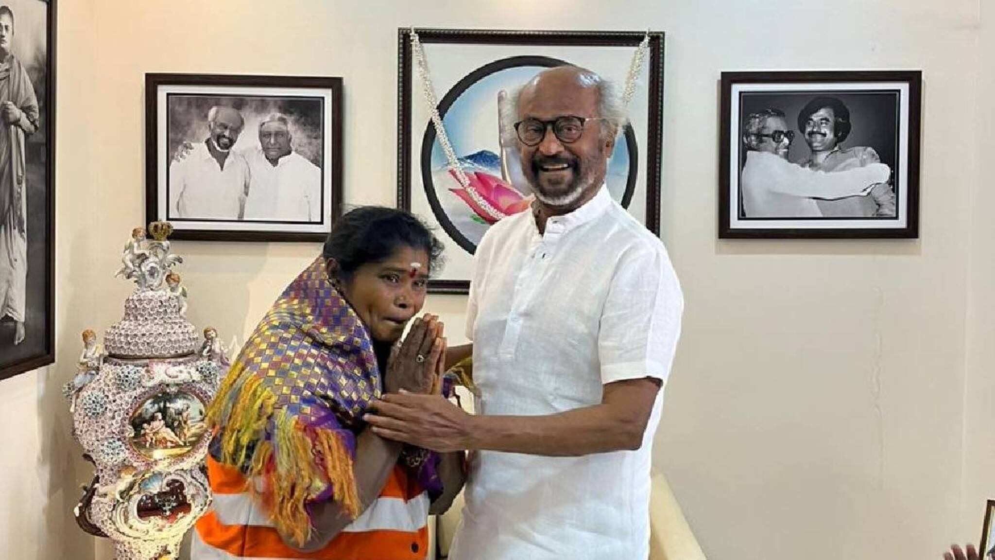 45 പവൻ സ്വർണം മടക്കിനൽകിയ ശുചീകരണത്തൊഴിലാളിക്ക് സ്വർണമാല സമ്മാനിച്ച് രജനീകാന്ത്