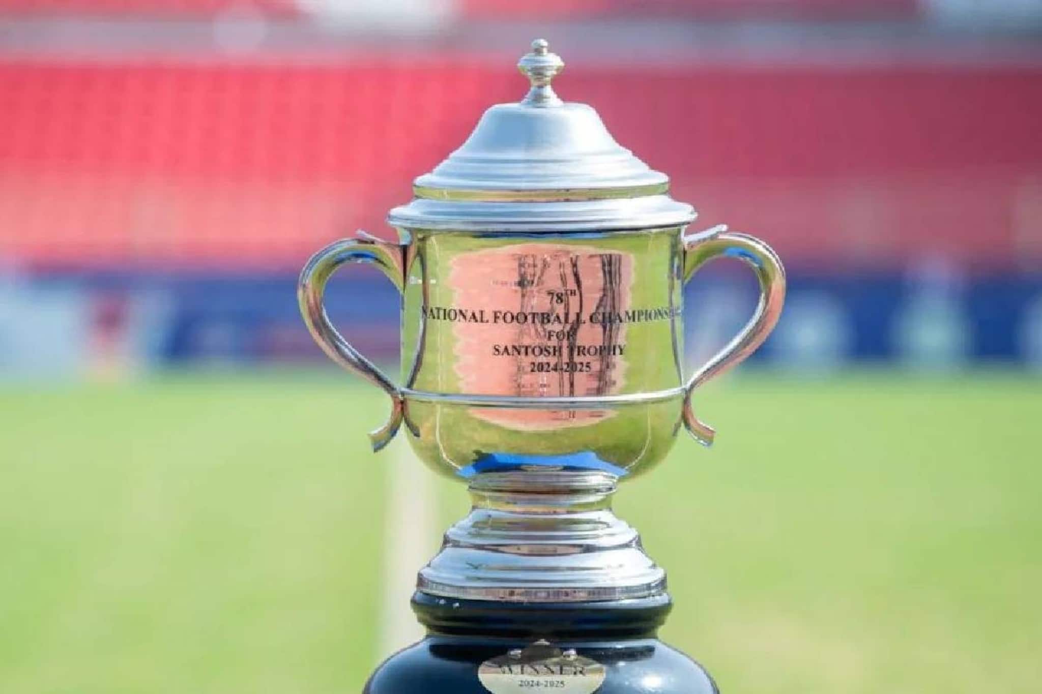 സന്തോഷ്‌ ട്രോഫി ഫൈനലിൽ കേരളത്തിന് വീണ്ടും കണ്ണീർ; സർവീസസിന് കീരീടം;വിജയ ഗോൾ എക്സ്ട്രാ ടൈമിൽ