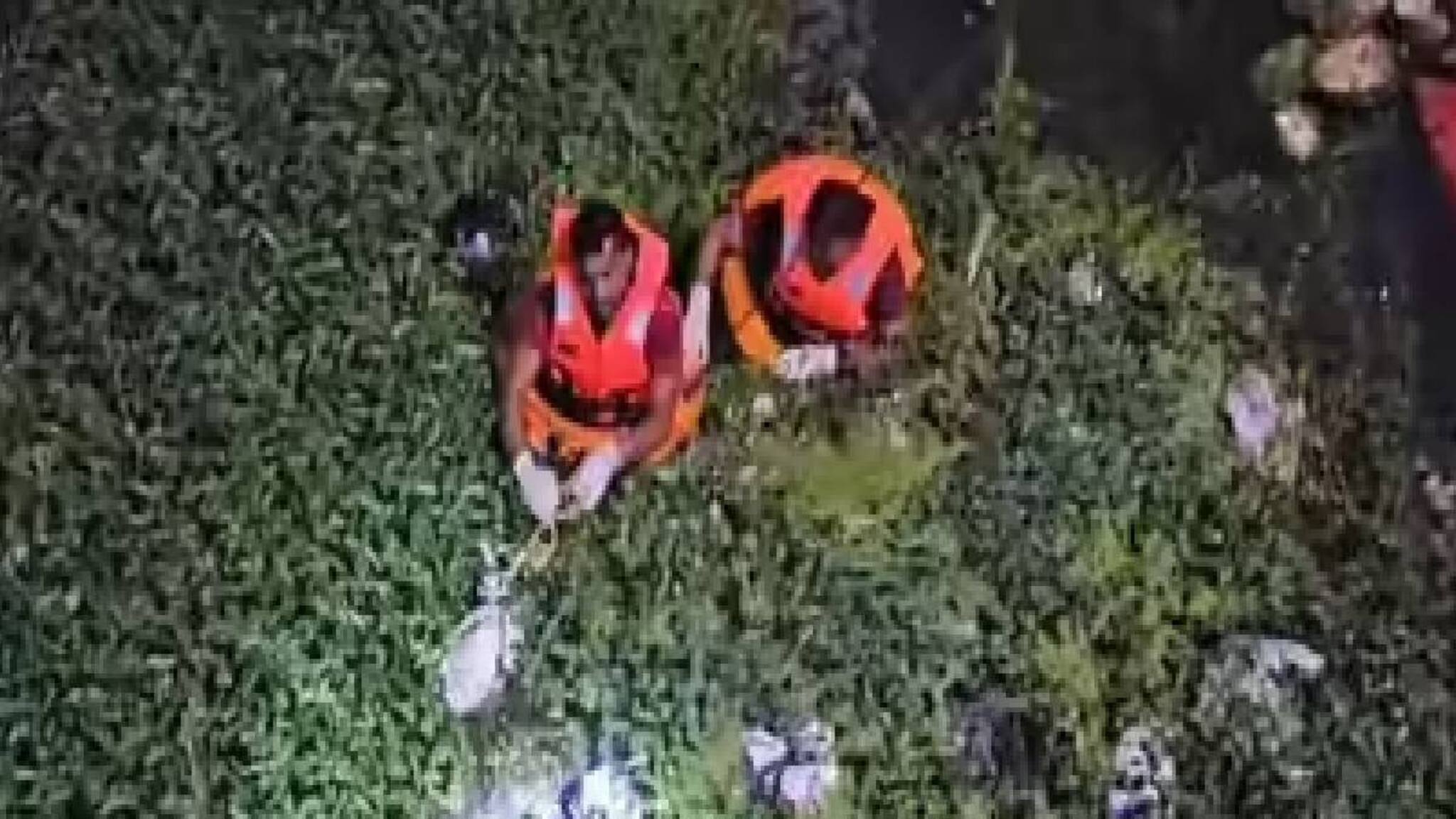 SIR ആവശ്യത്തിനായി വിളിച്ച് വരുത്തി കാമുകിയുടെ ഭർത്താവിനെ BLO വെട്ടിനുറുക്കി മൂന്ന് സഞ്ചികളിലാക്കി കനാലിൽ തള്ളി