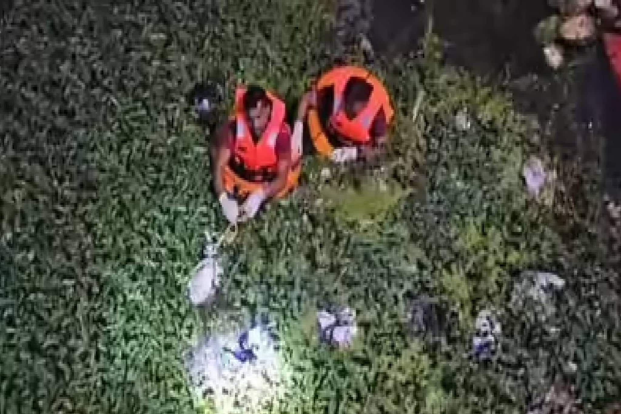 SIR ആവശ്യത്തിനായി വിളിച്ച് വരുത്തി കാമുകിയുടെ ഭർത്താവിനെ  BLO  വെട്ടിനുറുക്കി മൂന്ന് സഞ്ചികളിലാക്കി കനാലിൽ തള്ളി