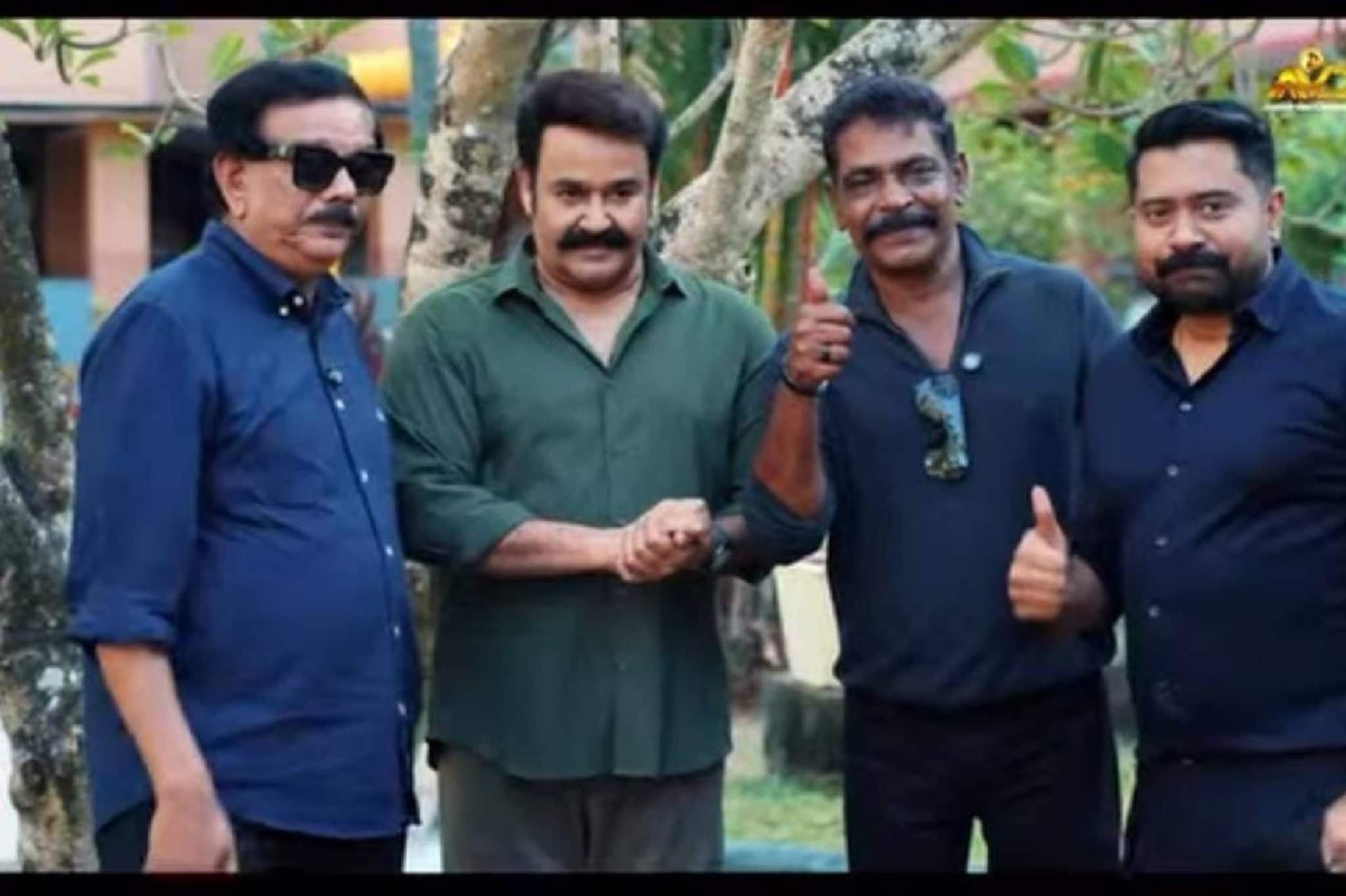 'ലോക സിനിമയിൽ തിരുത്തപ്പെടാനാകാത്ത റെക്കോർഡ്':പ്രിയദർശന്റെ 100-ാം ചിത്രത്തിൽ നായകൻ മോഹൻലാൽ