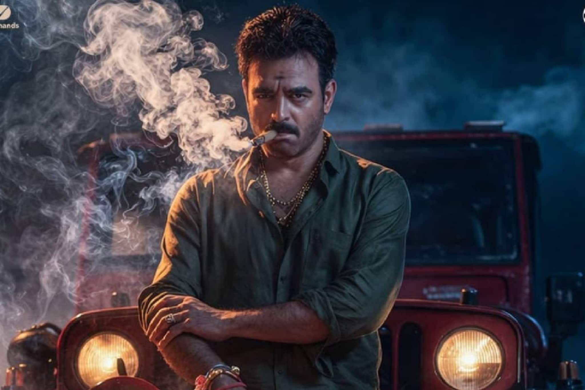 ബജ്റംങ്കി ഇനിമുതൽ ദേവ രാജ ഗോഡ; എമ്പുരാനിലെ വില്ലൻ മലയാള ചിത്രം 'വവ്വാലിൽ' നായകവേഷത്തിൽ