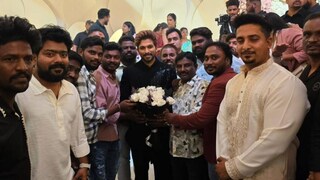 ഫാൻസിനൊപ്പം അല്ലു അർജുൻ