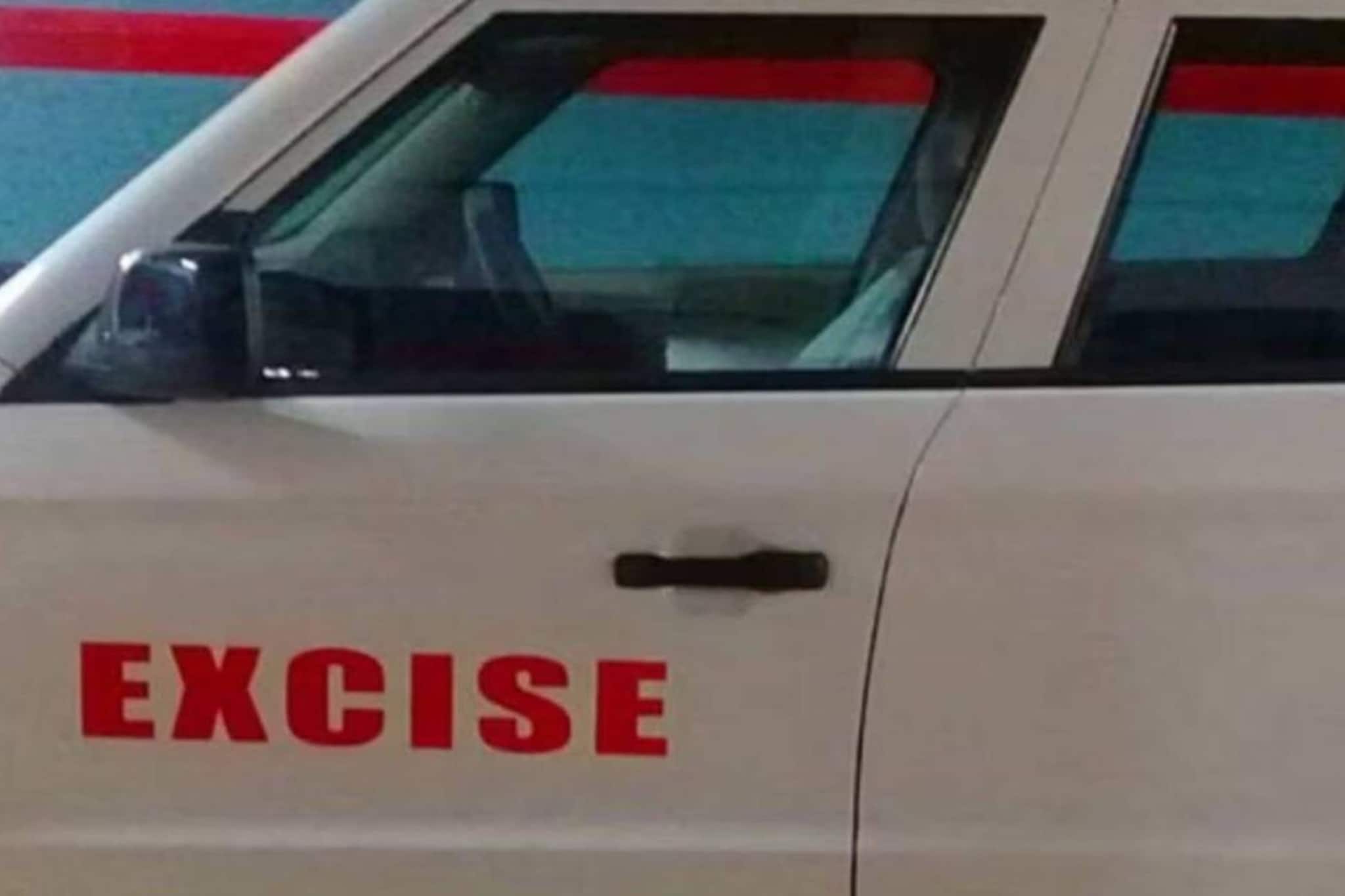 തിരഞ്ഞെടുപ്പിന്റെ ഭാഗമായുള്ള വാഹനപരിശോധനയ്ക്കിടെ 38 ഗ്രാം MDMA യുമായി യുവാവ് അറസ്റ്റിൽ തിരഞ്ഞെടുപ്പിന്റെ ഭാഗമായുള്ള വാഹനപരിശോധനയ്ക്കിടെ 38 ഗ്രാം MDMA യുമായി യുവാവ് അറസ്റ്റിൽ