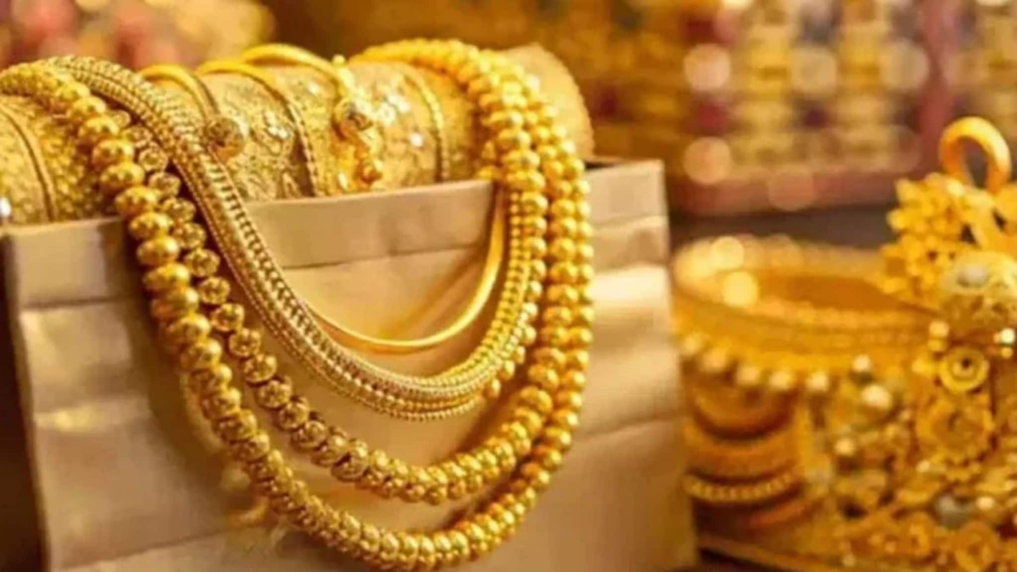 Kerala Gold Rate| സ്വർണവില പിന്നോട്ടില്ല; ഇന്ന് ഉച്ചയ്ക്ക് ശേഷം വില കൂടി