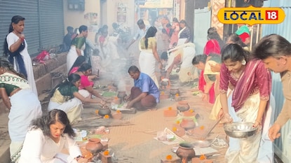 പൊങ്കാല സമർപ്പിക്കുന്ന ഭക്തർ