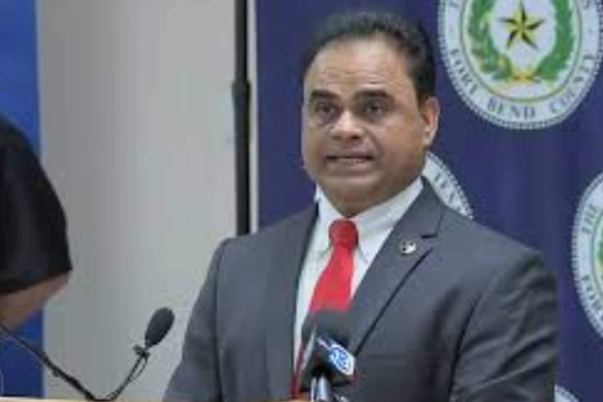 അമേരിക്കയിൽ മലയാളി ജഡ്ജി കെ.പി. ജോർജ് കള്ളപ്പണം വെളുപ്പിക്കൽ കേസിൽ കുറ്റക്കാരൻ അമേരിക്കയിൽ മലയാളി ജഡ്ജി കെ.പി. ജോർജ് കള്ളപ്പണം വെളുപ്പിക്കൽ കേസിൽ കുറ്റക്കാരൻ