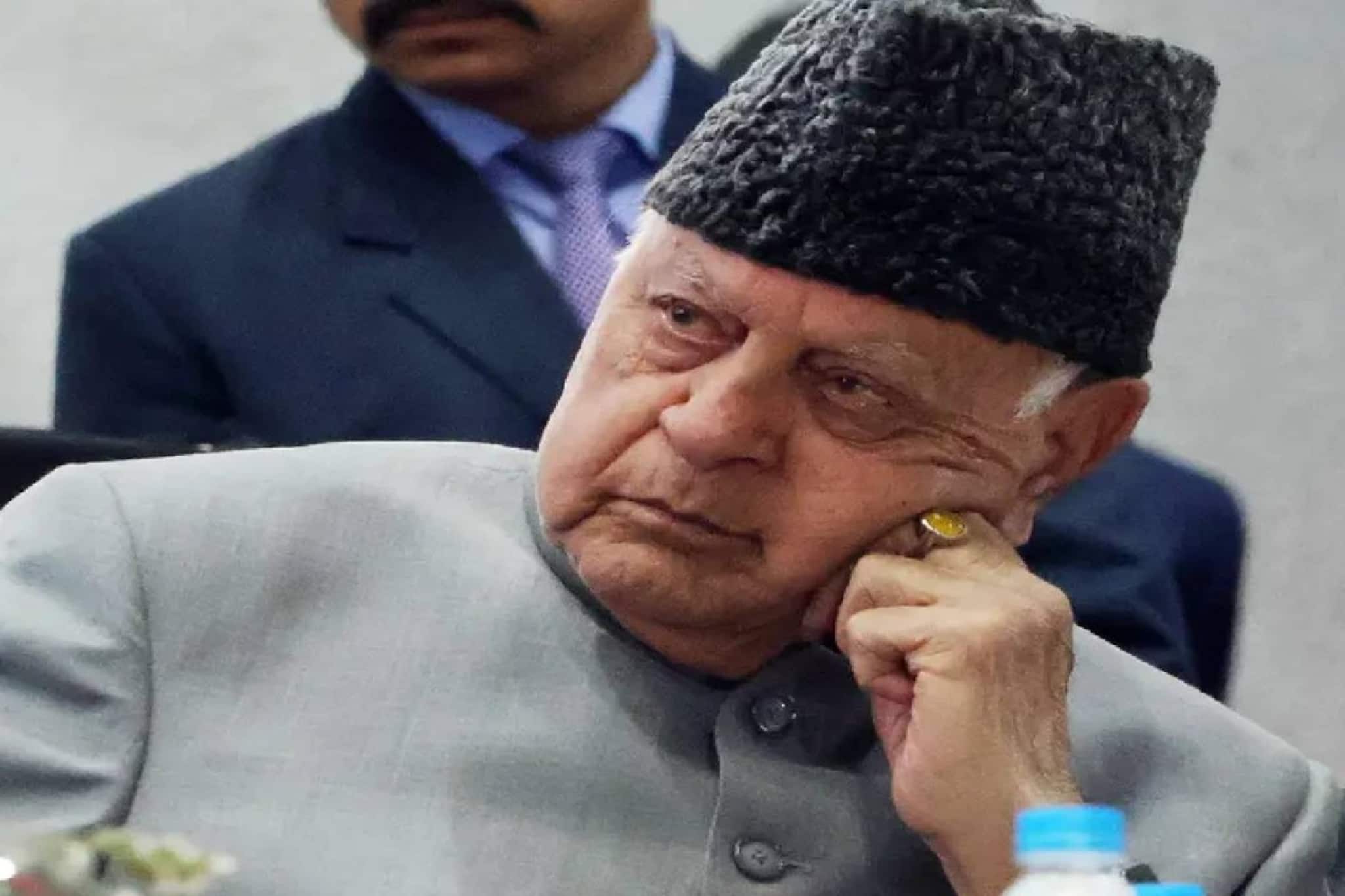 കശ്മീർ മുൻ മുഖ്യമന്ത്രി ഫാറൂഖ് അബ്ദുള്ളയ്ക്ക് നേരെ വധശ്രമം; വിവാഹച്ചടങ്ങിൽ വെടിവെപ്പ്, പ്രതി പിടിയിൽ