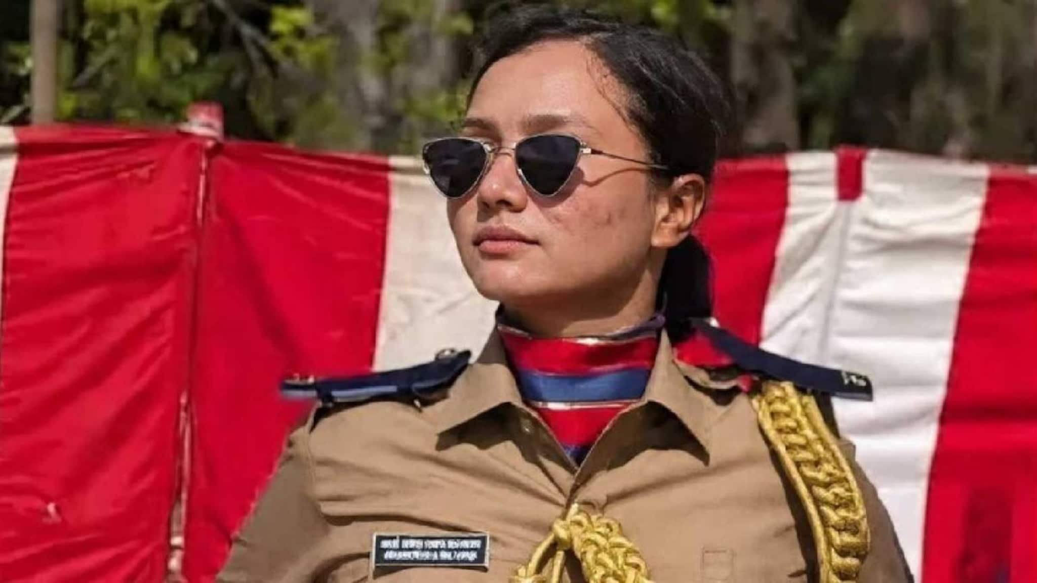 പൊലീസുകാരനെ മകൾ കാമുകനു വേണ്ടി വിഷം കൊടുത്തു കൊന്നു; പ്രേമം പൊളിഞ്ഞപ്പോൾ പൊലീസുകാരിയുടെ ക്രൂരത പുറത്ത്