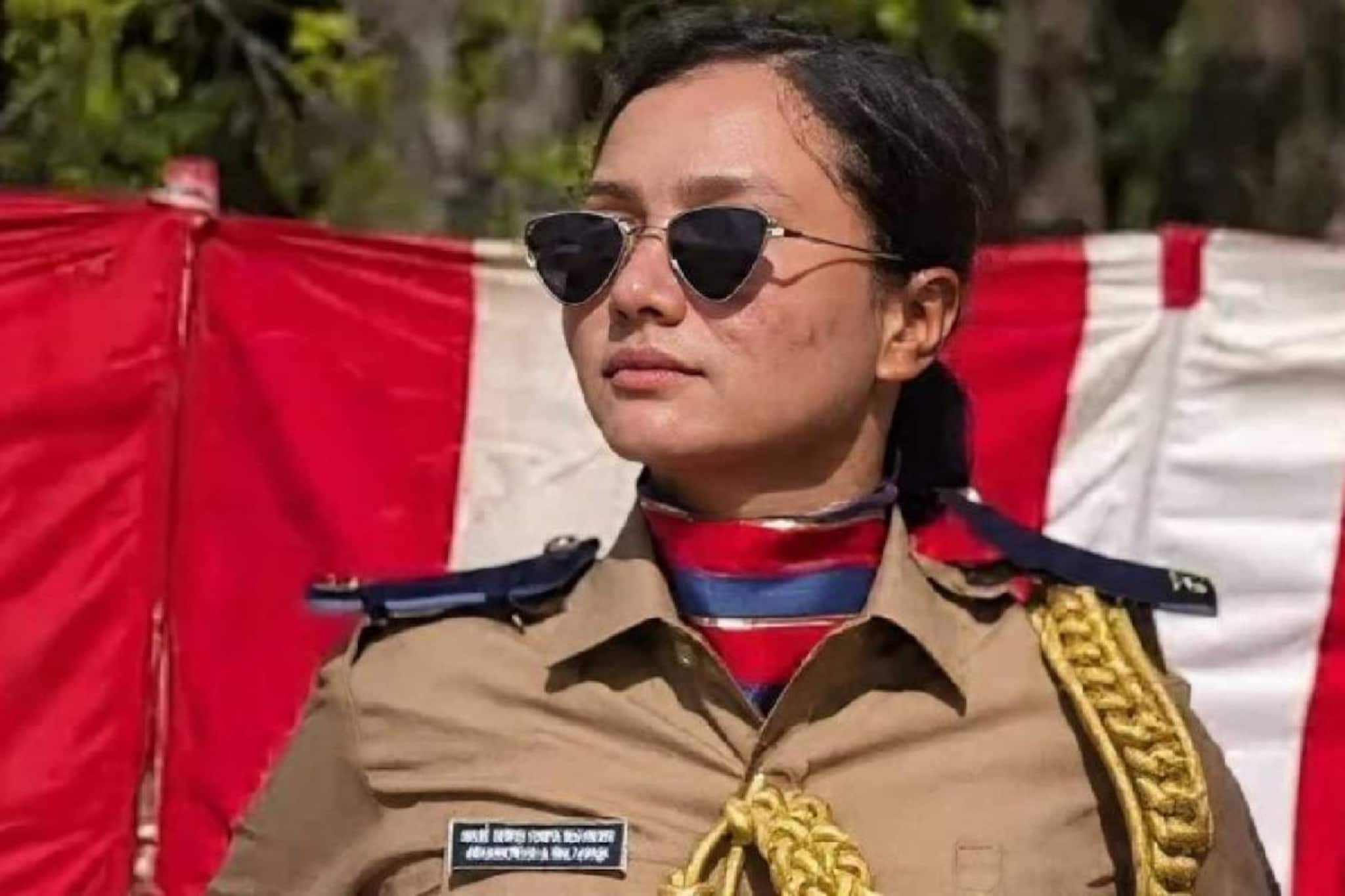 പൊലീസുകാരനെ മകൾ കാമുകനു വേണ്ടി വിഷം കൊടുത്തു കൊന്നു; പ്രേമം പൊളിഞ്ഞപ്പോൾ പൊലീസുകാരിയുടെ ക്രൂരത പുറത്ത്