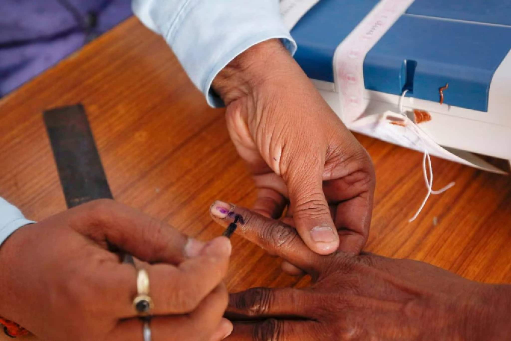 കേരളത്തിൽ നിയമസഭാ  തിരഞ്ഞെടുപ്പ് ഏപ്രിൽ  9ന്