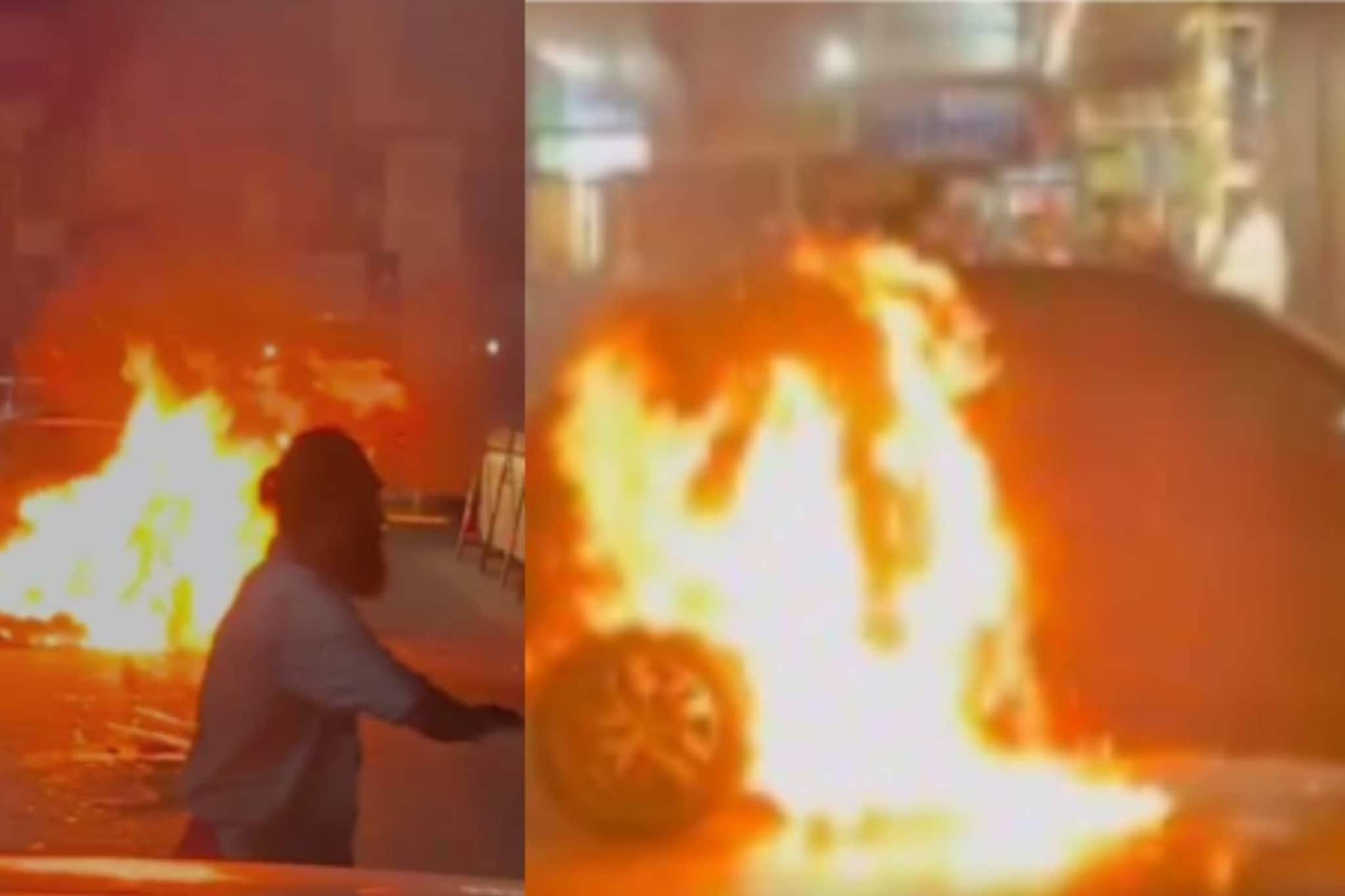 മലപ്പുറത്ത് എൽഡിഎഫ് പ്രകടനത്തിനിടെ പടക്കം പൊട്ടിച്ചതിനെ തുടർന്ന് കാർ കത്തി നശിച്ചു