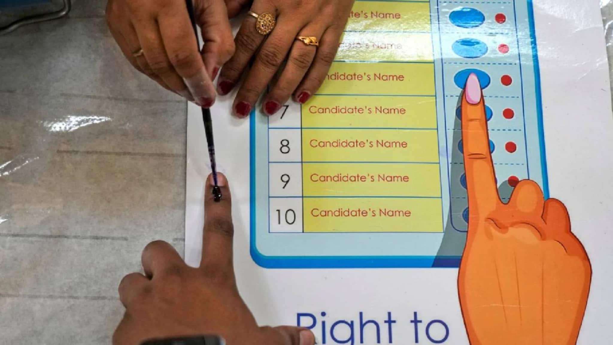 നിയമസഭാ തിരഞ്ഞെടുപ്പ് ചിത്രം തെളിഞ്ഞു:സ്ഥാനാർത്ഥികൾ 890;മന്ത്രിമാരടക്കം പ്രമുഖർക്ക് ചിഹ്നം മാറ്റം