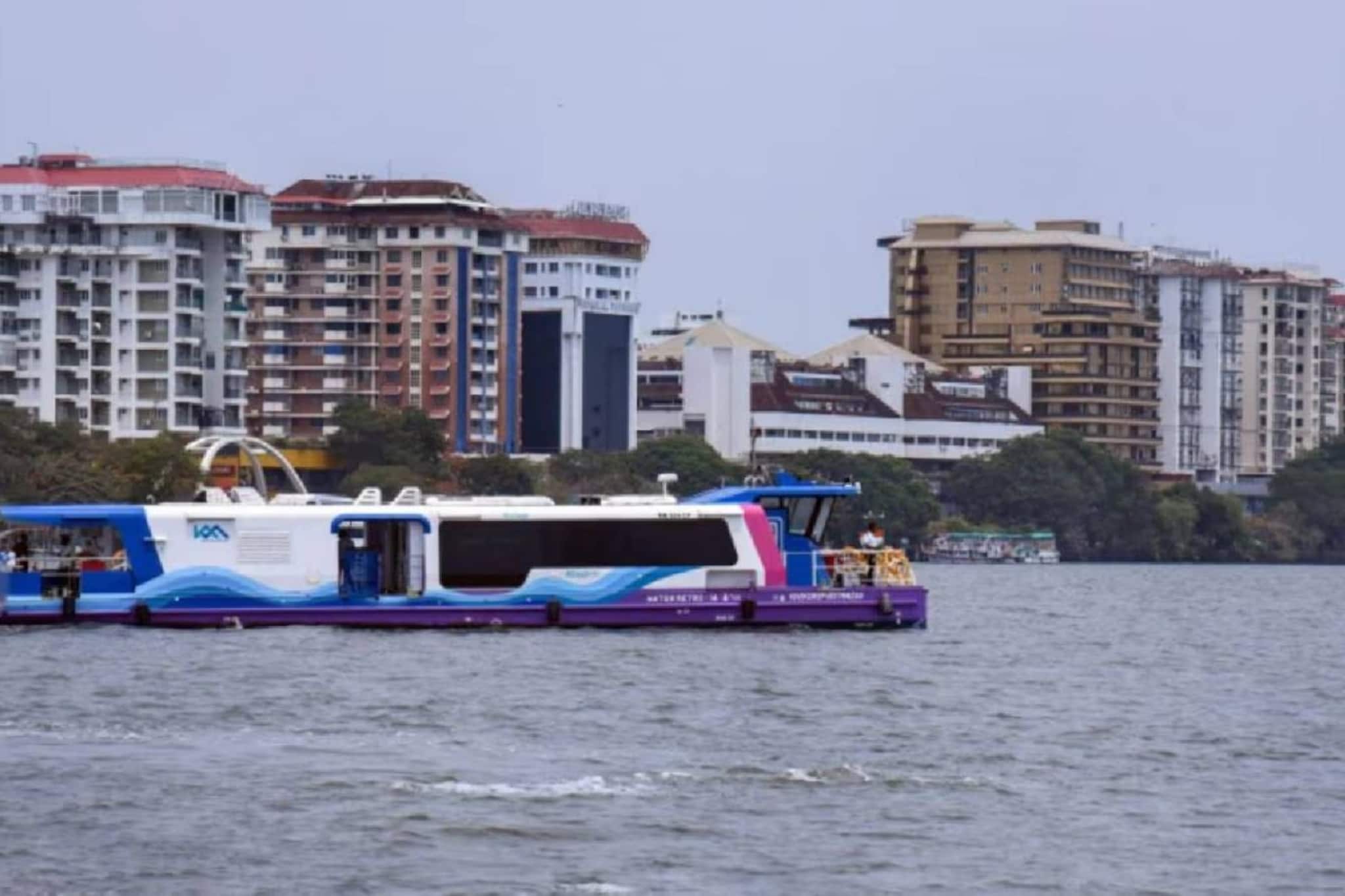 കൊച്ചി വാട്ടർ മെട്രോ മാതൃകയിൽ ഇന്ത്യയിലുടനീളം 18 സ്ഥലങ്ങളിൽ വാട്ടർ മെട്രോ; സാധ്യതാ പഠനം പൂർത്തിയായി കൊച്ചി വാട്ടർ മെട്രോ മാതൃകയിൽ ഇന്ത്യയിലുടനീളം 18 സ്ഥലങ്ങളിൽ വാട്ടർ മെട്രോ; സാധ്യതാ പഠനം പൂർത്തിയായി