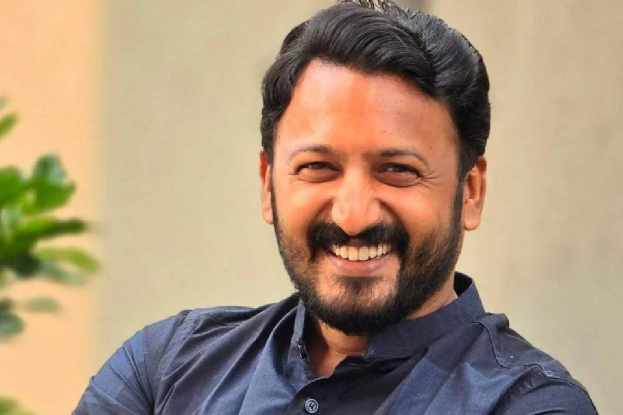 രാഹുൽ മാങ്കൂട്ടത്തിലിനെതിരായ കേസിൽ തെളിവെടുപ്പിൽ വീഴ്ച വരുത്തിയ ഡിവൈഎസ്പിക്ക് സസ്പെൻഷൻ