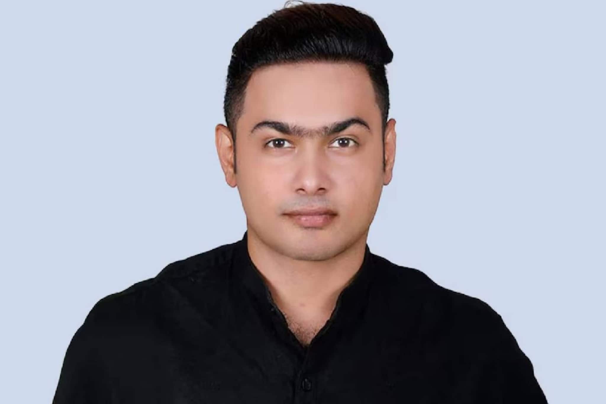 സാദിഖലി തങ്ങൾക്കെതിരെ അധിക്ഷേപവും പണം തട്ടാൻ ശ്രമിക്കുകയും ചെയ്ത കേസിൽ യുവാവ് പിടിയിൽ