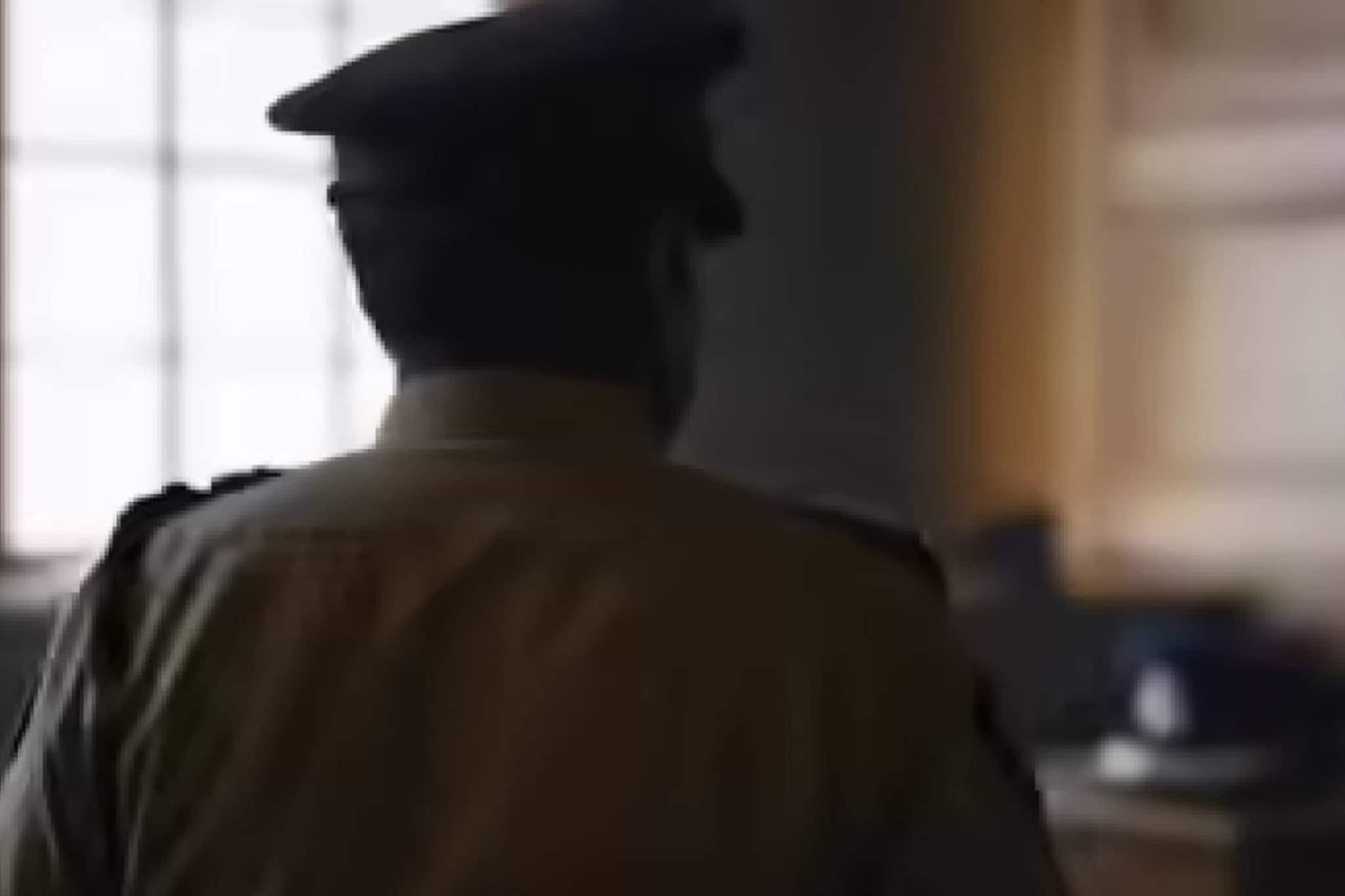 ബലാൽസംഗ പരാതി രേഖപ്പെടുത്താൻ ഇരയോട് ലൈംഗികാവശ്യം ഉന്നയിച്ച പോലീസ് ഉദ്യോഗസ്ഥന് സസ്പെൻഷൻ ബലാൽസംഗ പരാതി രേഖപ്പെടുത്താൻ ഇരയോട് ലൈംഗികാവശ്യം ഉന്നയിച്ച പോലീസ് ഉദ്യോഗസ്ഥന് സസ്പെൻഷൻ