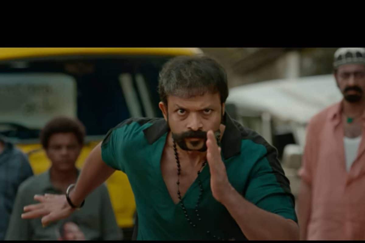 ഇത് പാപ്പൻ തന്നെയല്ലേ? എന്താ ഈ ലുക്കില്? ജയസൂര്യയുടെ 'ആട് 3' ട്രെയ്ലർ ട്രെൻഡിംഗ് നമ്പർ 1