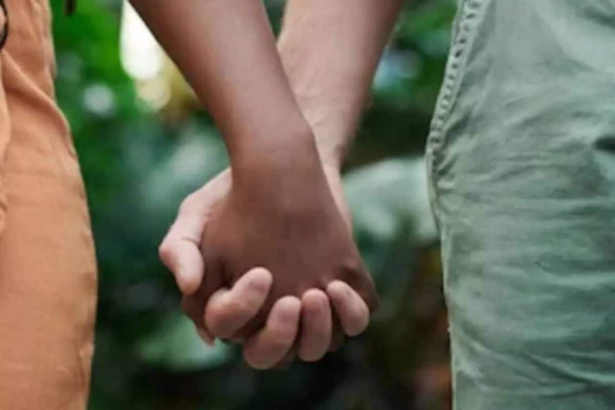 വിവാഹിതനായ പുരുഷന്റെ ലിവിങ്-ടുഗെദർ ബന്ധം കുറ്റകരമല്ലന്ന് ഹൈക്കോടതി