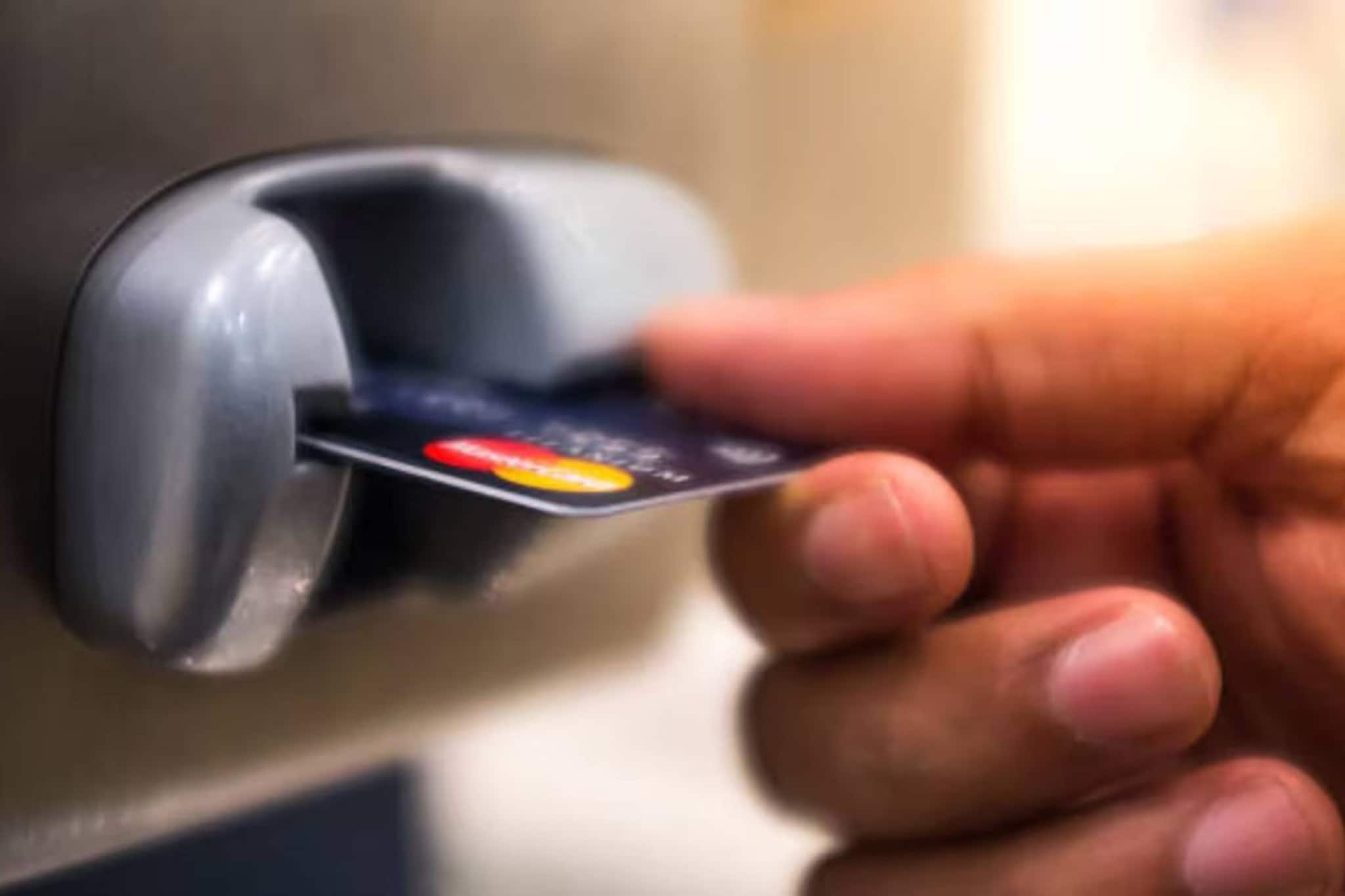 പുതിയ എടിഎം നിയമങ്ങൾ ഏപ്രിൽ 1 മുതൽ; മാറ്റങ്ങൾ അറിയാം പുതിയ എടിഎം നിയമങ്ങൾ ഏപ്രിൽ 1 മുതൽ; മാറ്റങ്ങൾ അറിയാം