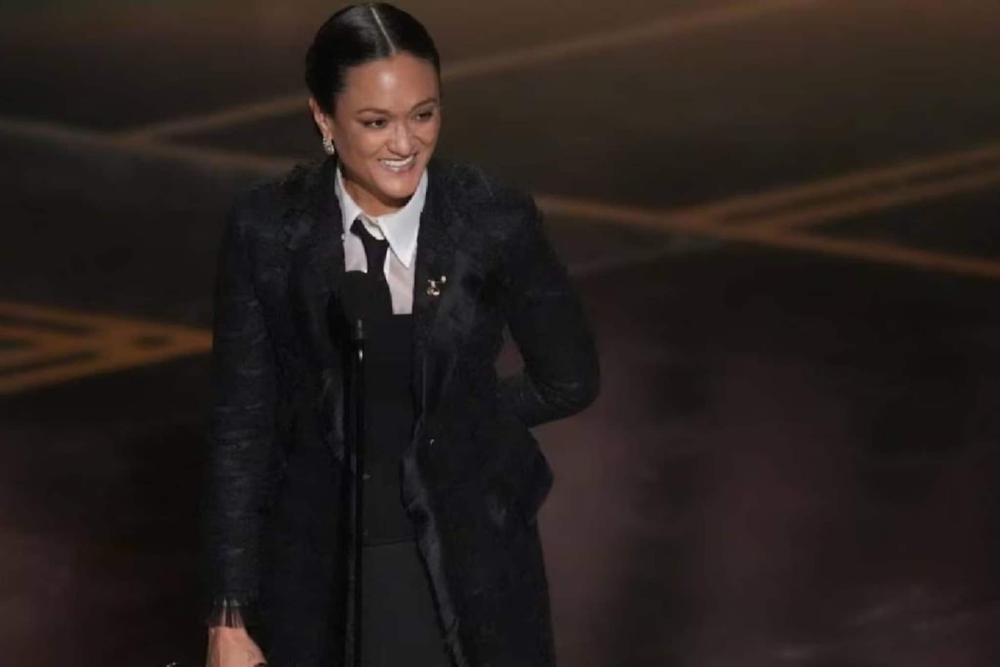 Oscars 2026 | ചരിത്രം കുറിച്ച് ഓട്ടം ആർക്കപോവ്; മികച്ച ഛായാഗ്രഹണത്തിനുള്ള ഓസ്കാർ നേടുന്ന ആദ്യ വനിത Oscars 2026 | ചരിത്രം കുറിച്ച് ഓട്ടം ആർക്കപോവ്; മികച്ച ഛായാഗ്രഹണത്തിനുള്ള ഓസ്കാർ നേടുന്ന ആദ്യ വനിത