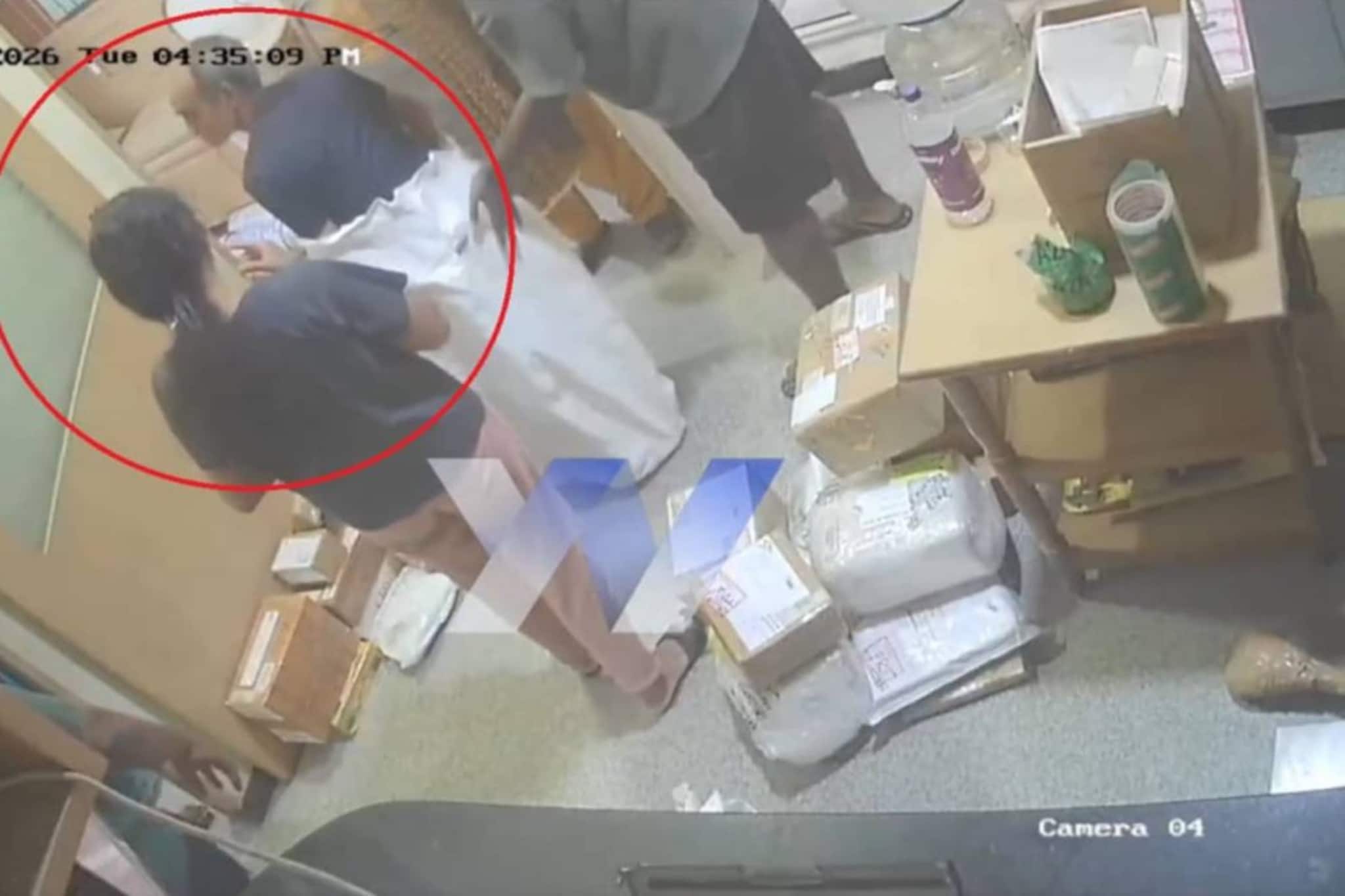 ബെംഗളൂരുവിലെ കുടുംബം പിതാവിനെ മംഗളൂരുവിലേക്ക് 'പാഴ്സൽ' അയക്കാൻ ശ്രമിച്ചത് എന്തിന്?