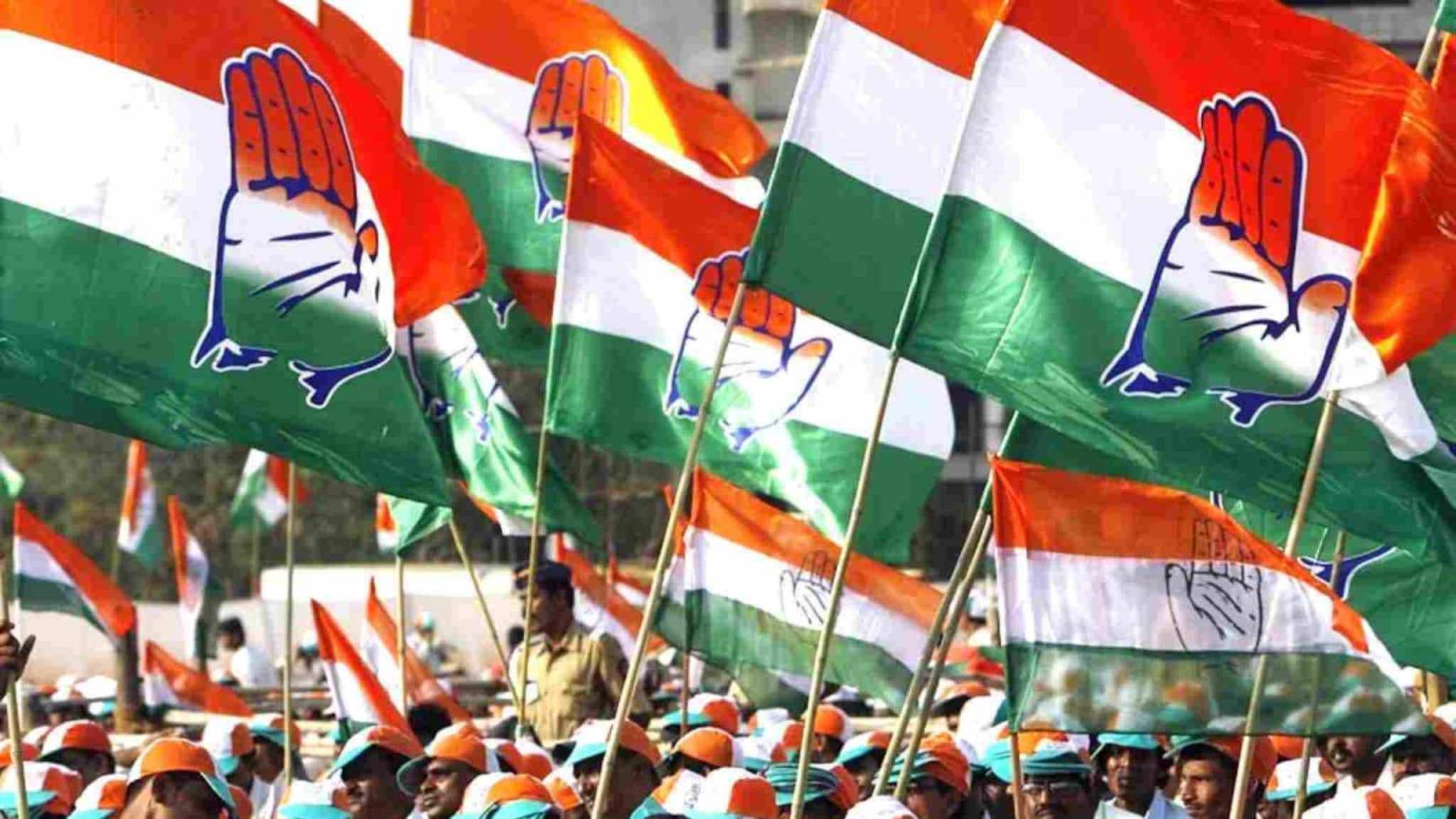 കണ്ണൂരും കോന്നിയും ഒഴിച്ചിട്ടു; കോൺഗ്രസ് 55 സ്ഥാനാർത്ഥികളെ പ്രഖ്യാപിച്ചു