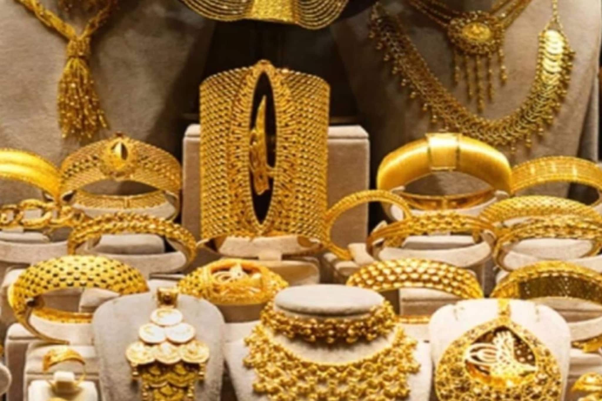 Gold Price | ഉപഭോക്താക്കൾക്ക് ആശ്വാസം; സ്വർണവില താഴേക്ക്