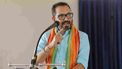 കെ സുരേന്ദ്രൻ കെ സുരേന്ദ്രൻ