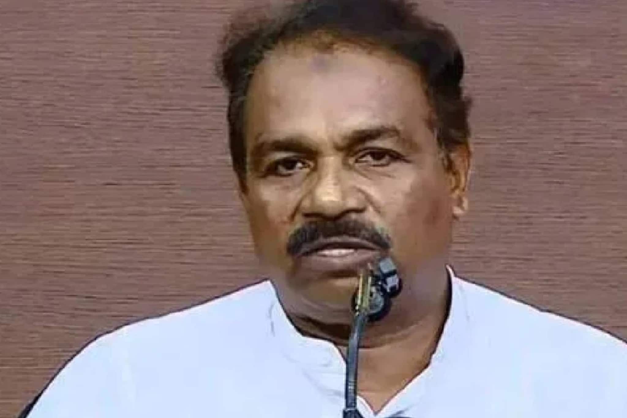 'വേണുഗോപാൽ സമ്മതിച്ചിട്ടും സതീശൻ എതിർക്കുന്നു; കോൺഗ്രസിൽ ആരു പറയുന്നത് കേൾക്കണം?' എസ് ഡിപി ഐ പ്രസിഡണ്ട് ലത്തീഫ്