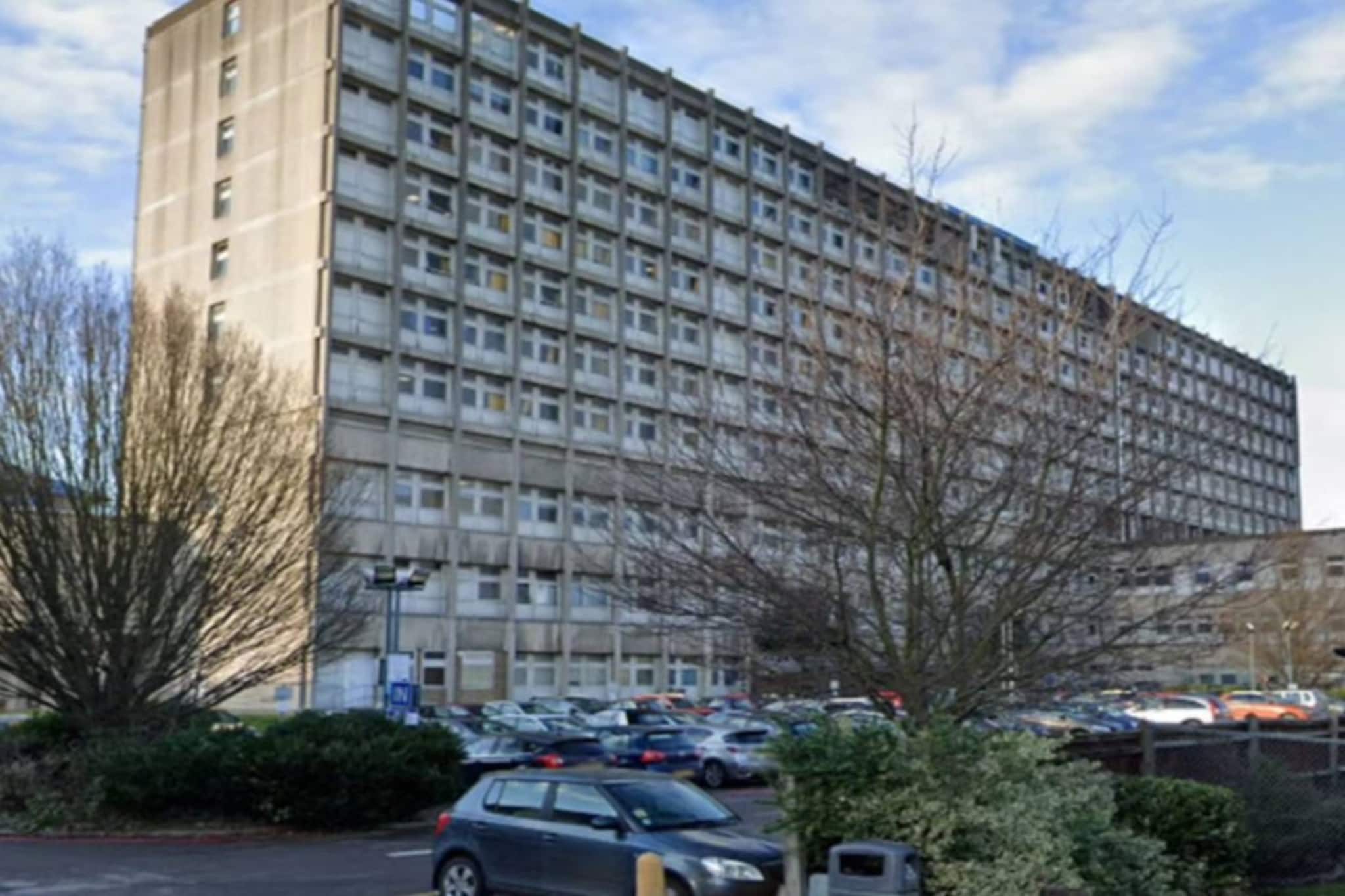 61 കാരിയെ 'ആന്റി' എന്ന് വിളിച്ച സഹപ്രവർത്തകൻ 1.80 ലക്ഷം രൂപയോളം നഷ്ടപരിഹാരം നൽകാൻ ഉത്തരവ്