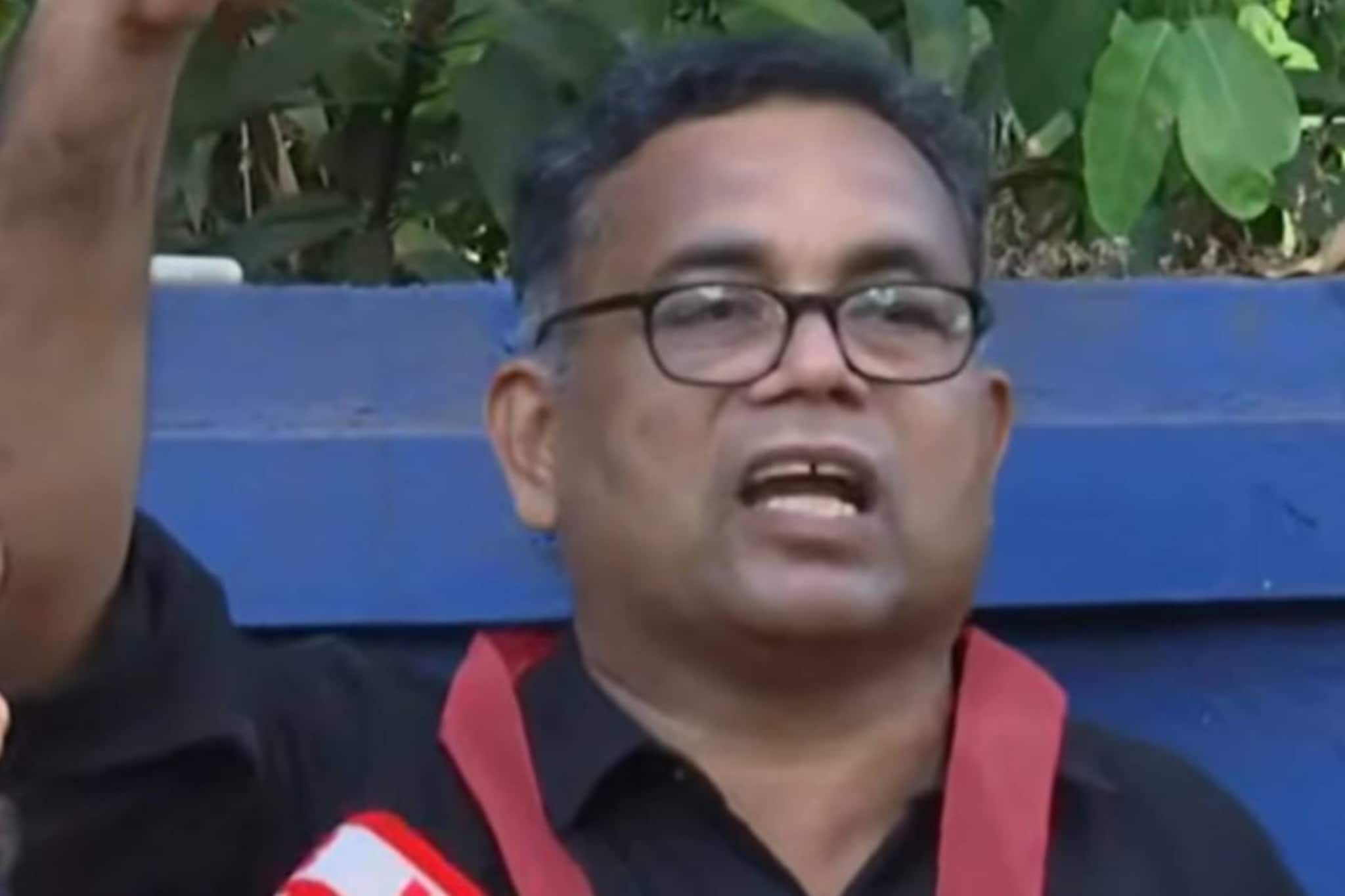 മാവോയിസ്റ്റ് നേതാവ് രൂപേഷ് ജയിൽ മോചിതനായി; പുറത്തിറങ്ങുന്നത് 11 വർഷത്തിനുശേഷം